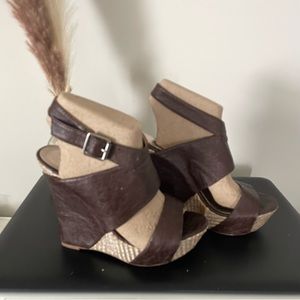 Charlotte Russe Platform Wedge Heel Sandal, size 6